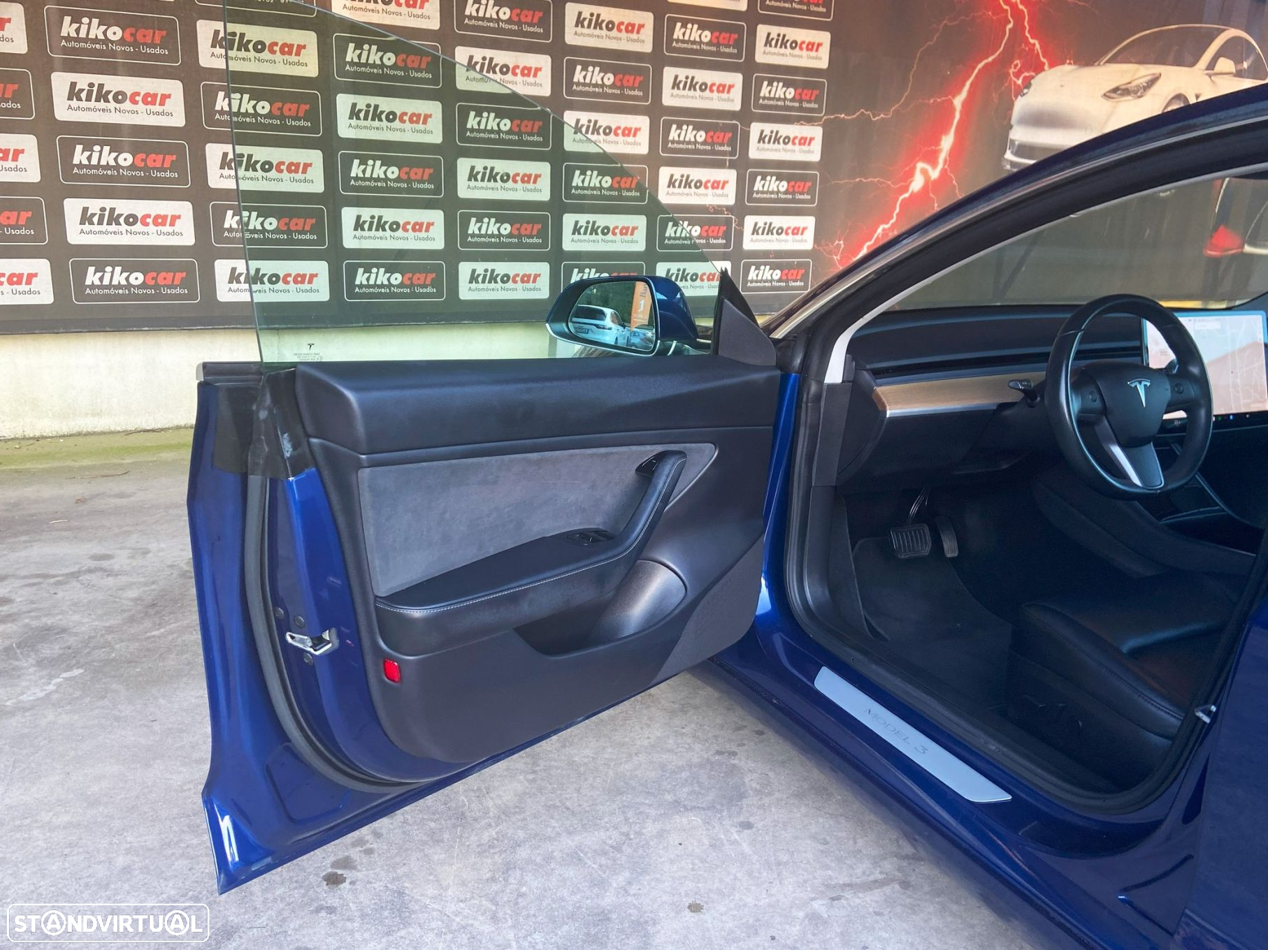 Tesla Model 3 Long-Range Dual Motor AWD - 11