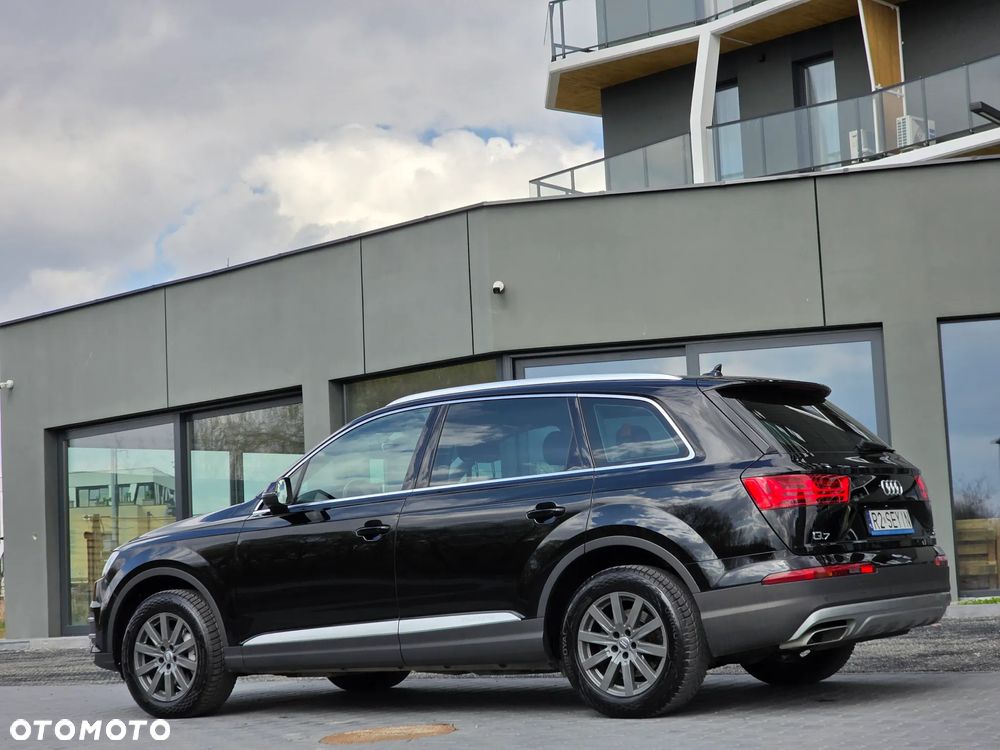 Audi Q7 - 17