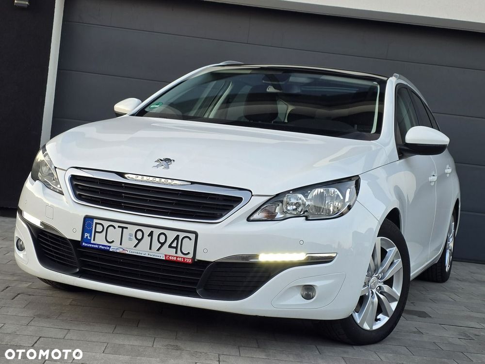 Peugeot 308 - 1