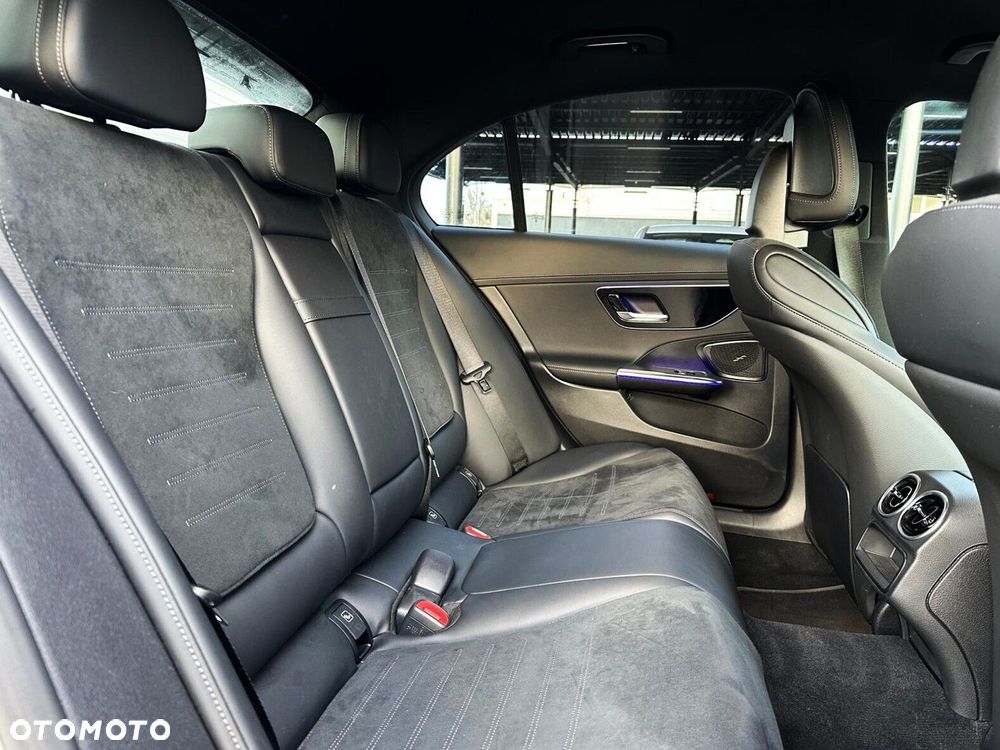 Mercedes-Benz Klasa C - 15