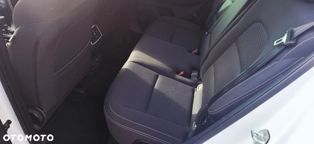 Kia Sportage 1.7 CRDI 2WD ISG Dream-Team Edition - 28