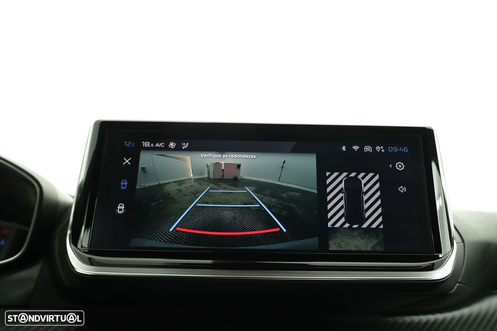 Peugeot 2008 1.2 PureTech Allure EAT8 - 12