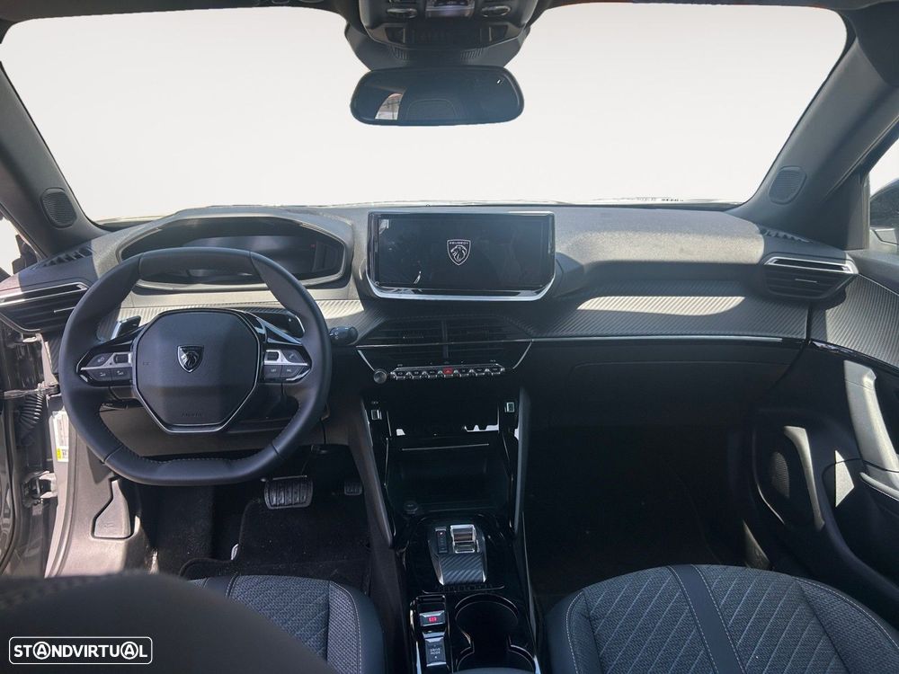 Peugeot 2008 - 10