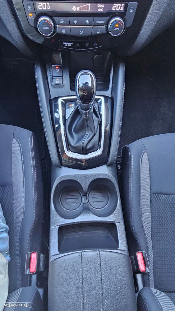 Nissan Qashqai 1.5 dCi N-Style DCT - 24