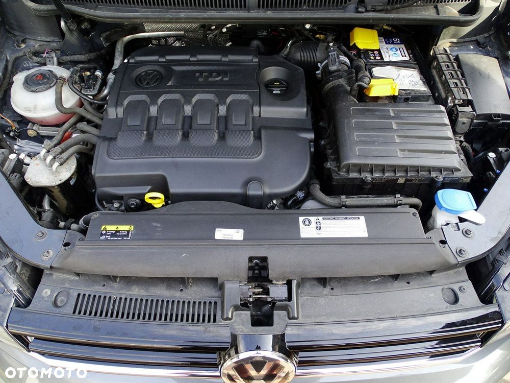 Volkswagen Touran - 40