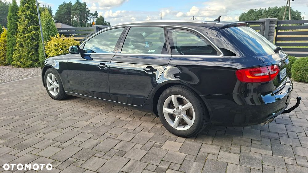 Audi A4 Avant - 4