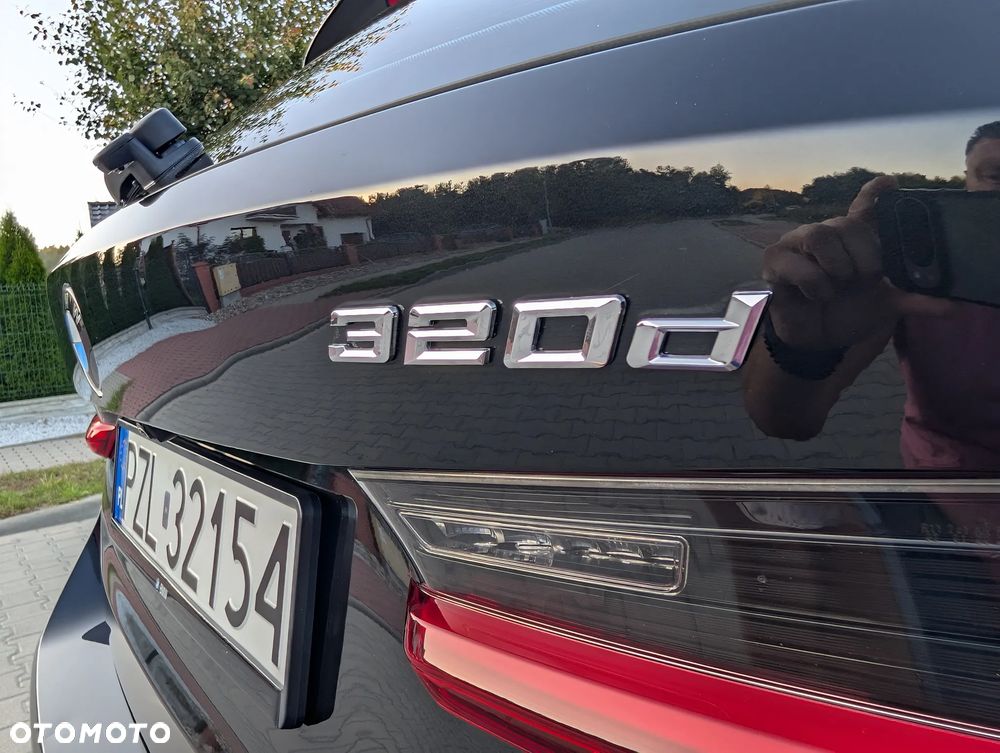 BMW Seria 3 320d MHEV Sport Line - 40