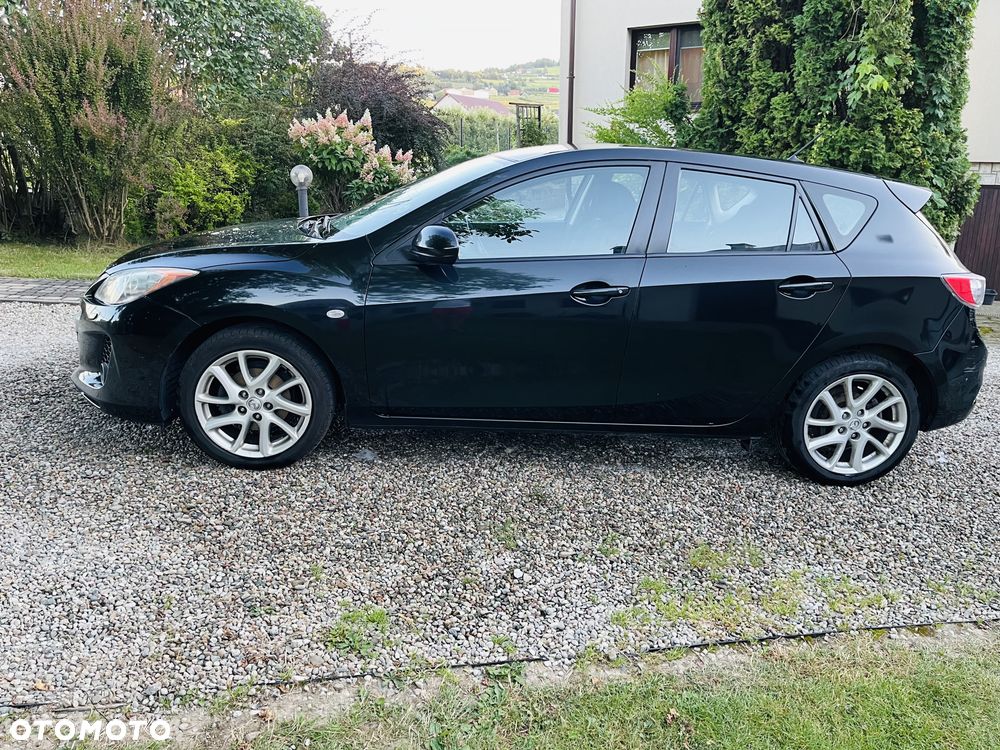 Mazda 3 1.6 Exclusive + - 2