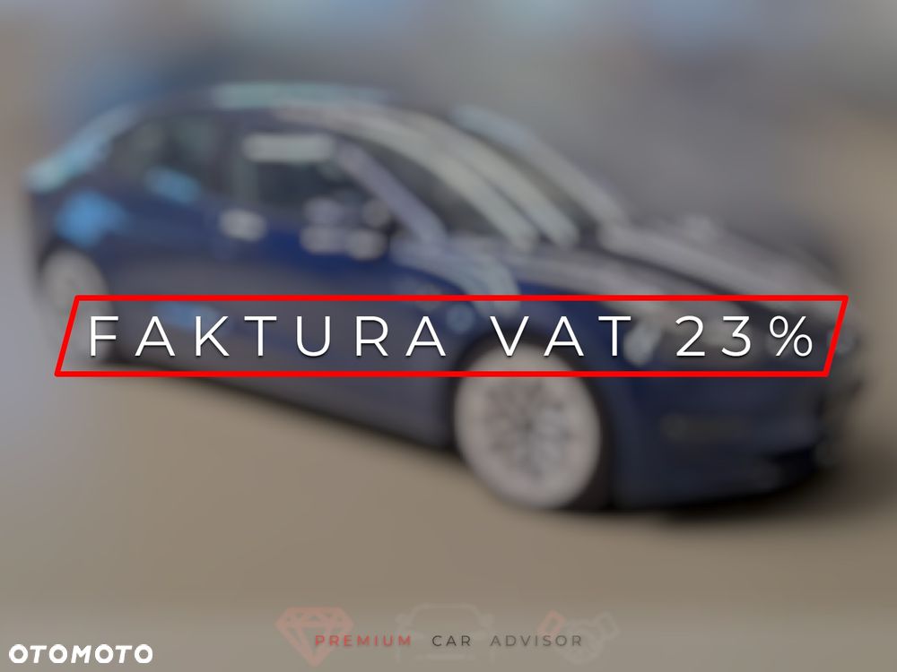 Tesla Model 3 - 4
