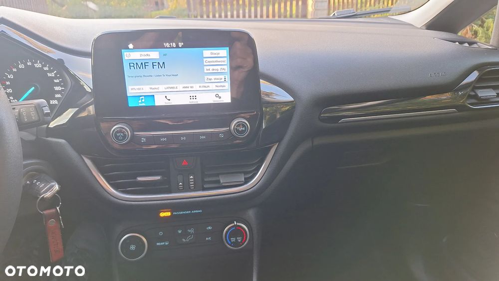 Ford Fiesta 1.1 S&S TREND - 10