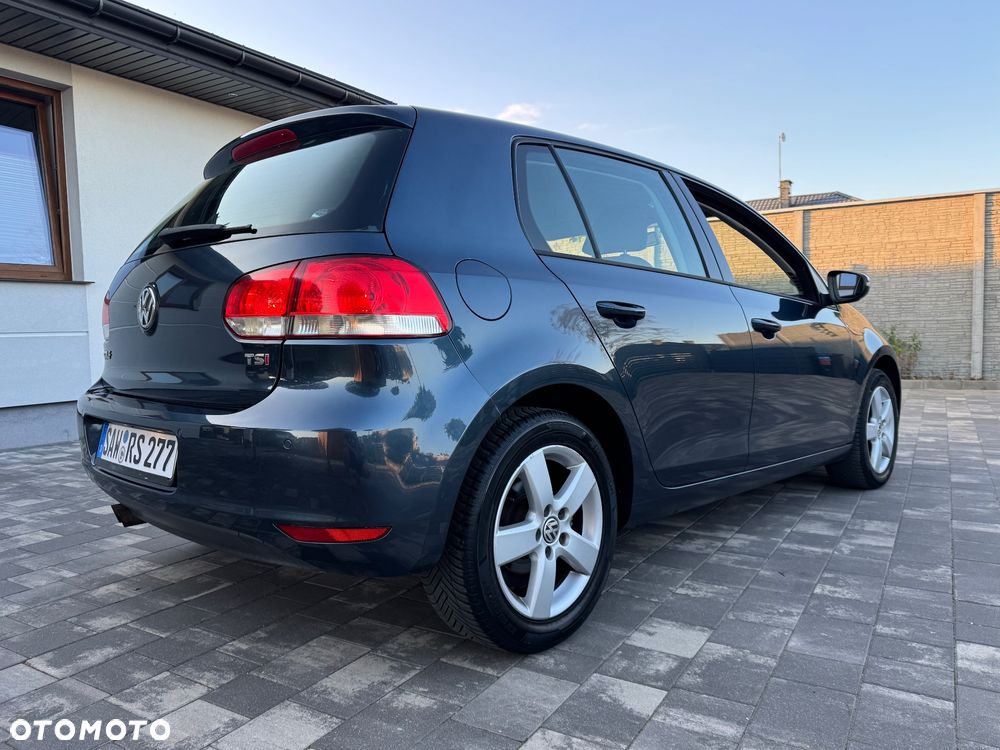 Volkswagen Golf - 14