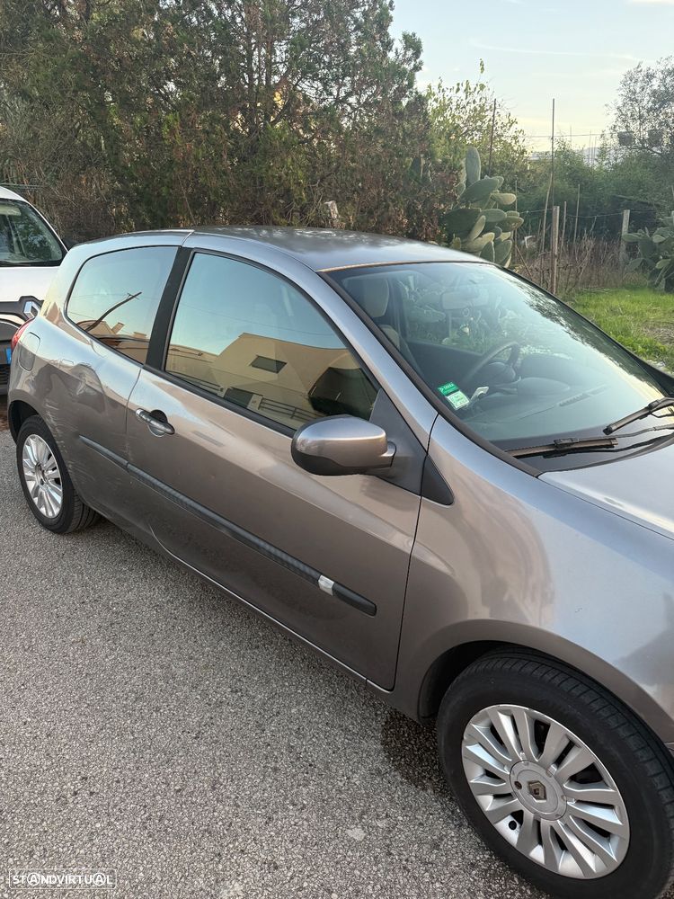 Renault Clio 1.2 16V GT - 7