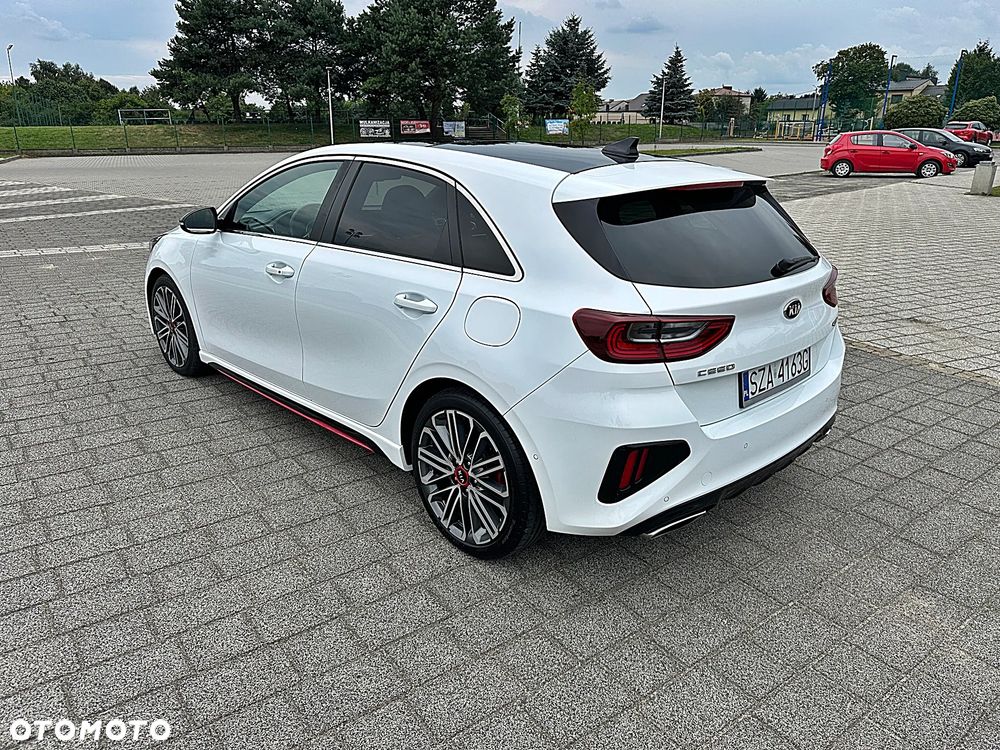 Kia Ceed 1.6 T-GDI GT XL - 6