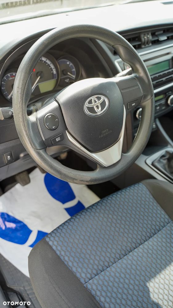 Toyota Auris 1.4 D-4D Life - 13