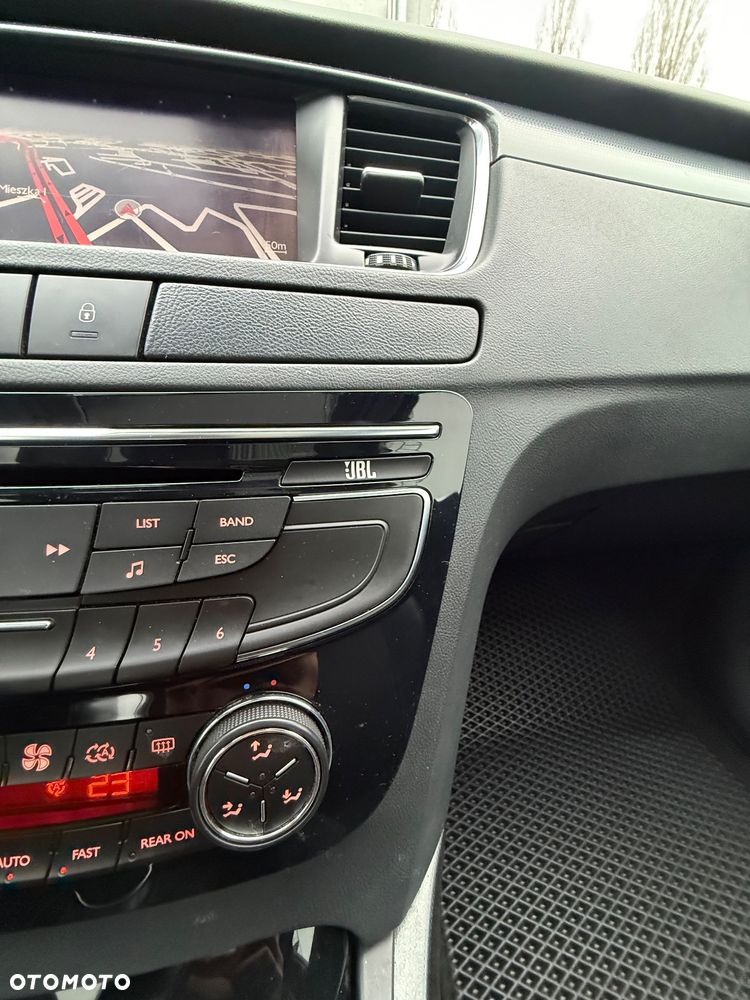 Peugeot 508 155 THP Automatik Active - 23