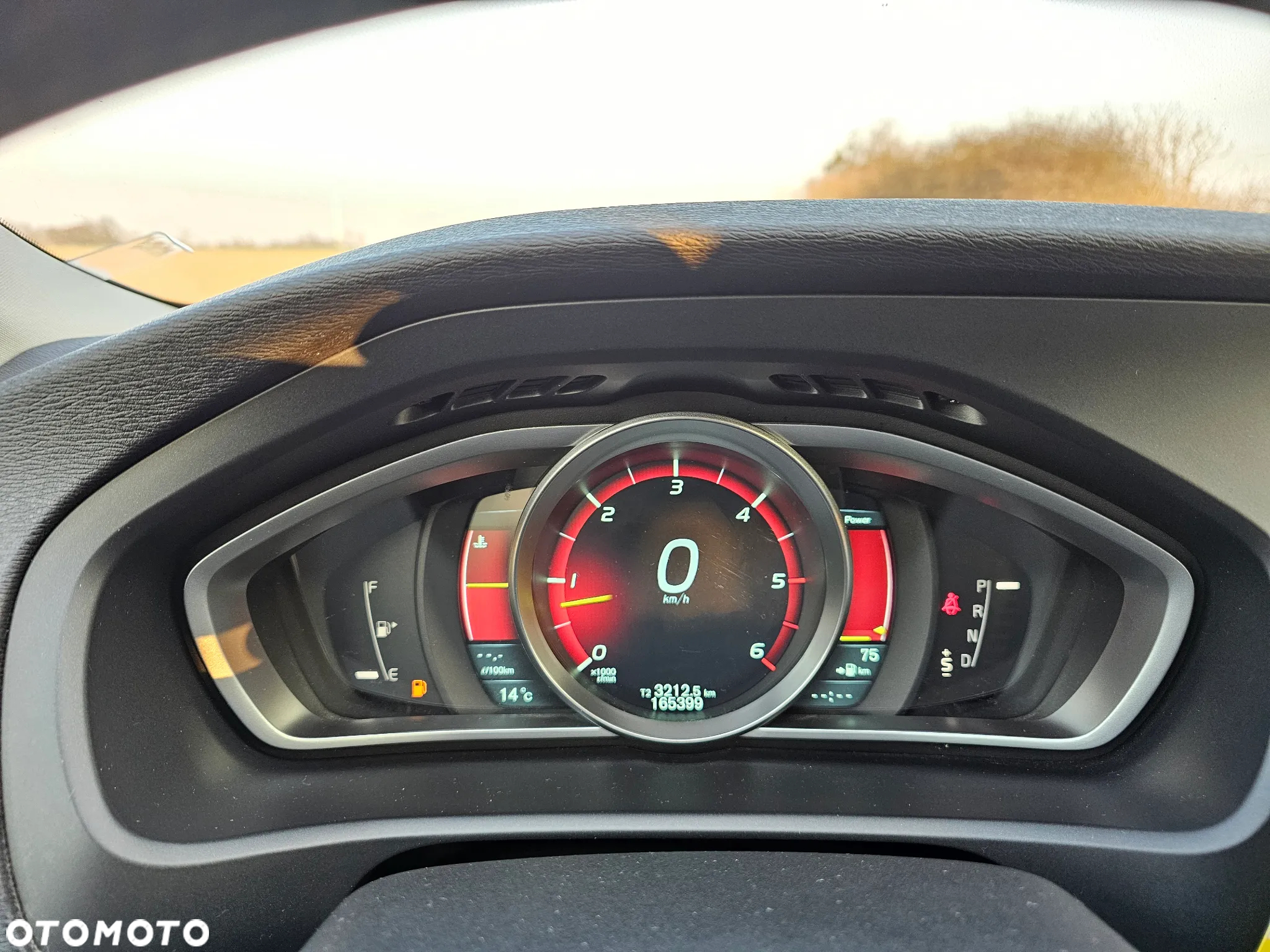 Volvo V40 D3 Geartronic Summum - 11