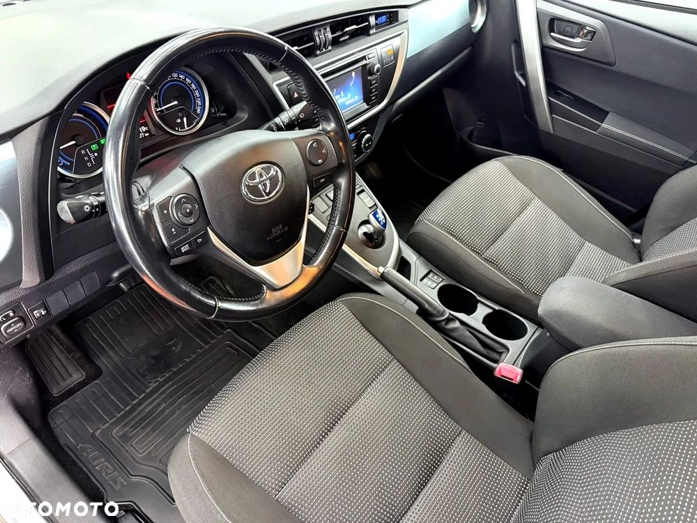 Toyota Auris - 26
