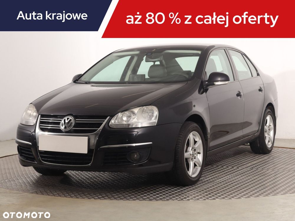 Volkswagen Jetta - 3