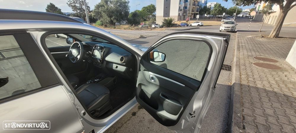Dacia Spring Comfort Plus - 11