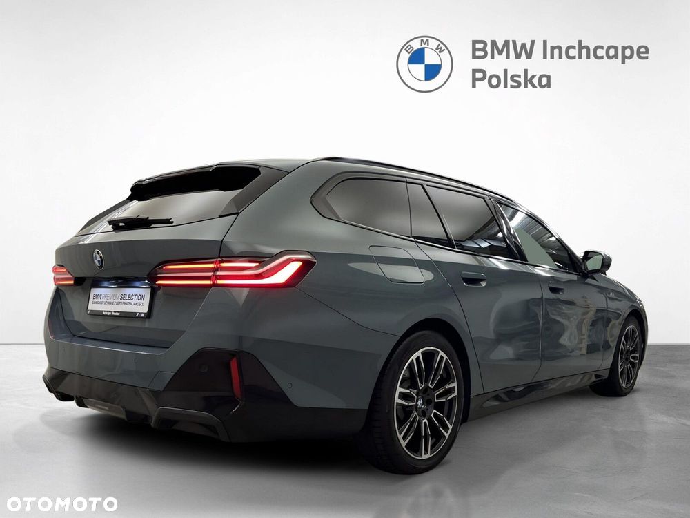 BMW Seria 5 520d xDrive mHEV M Sport - 6