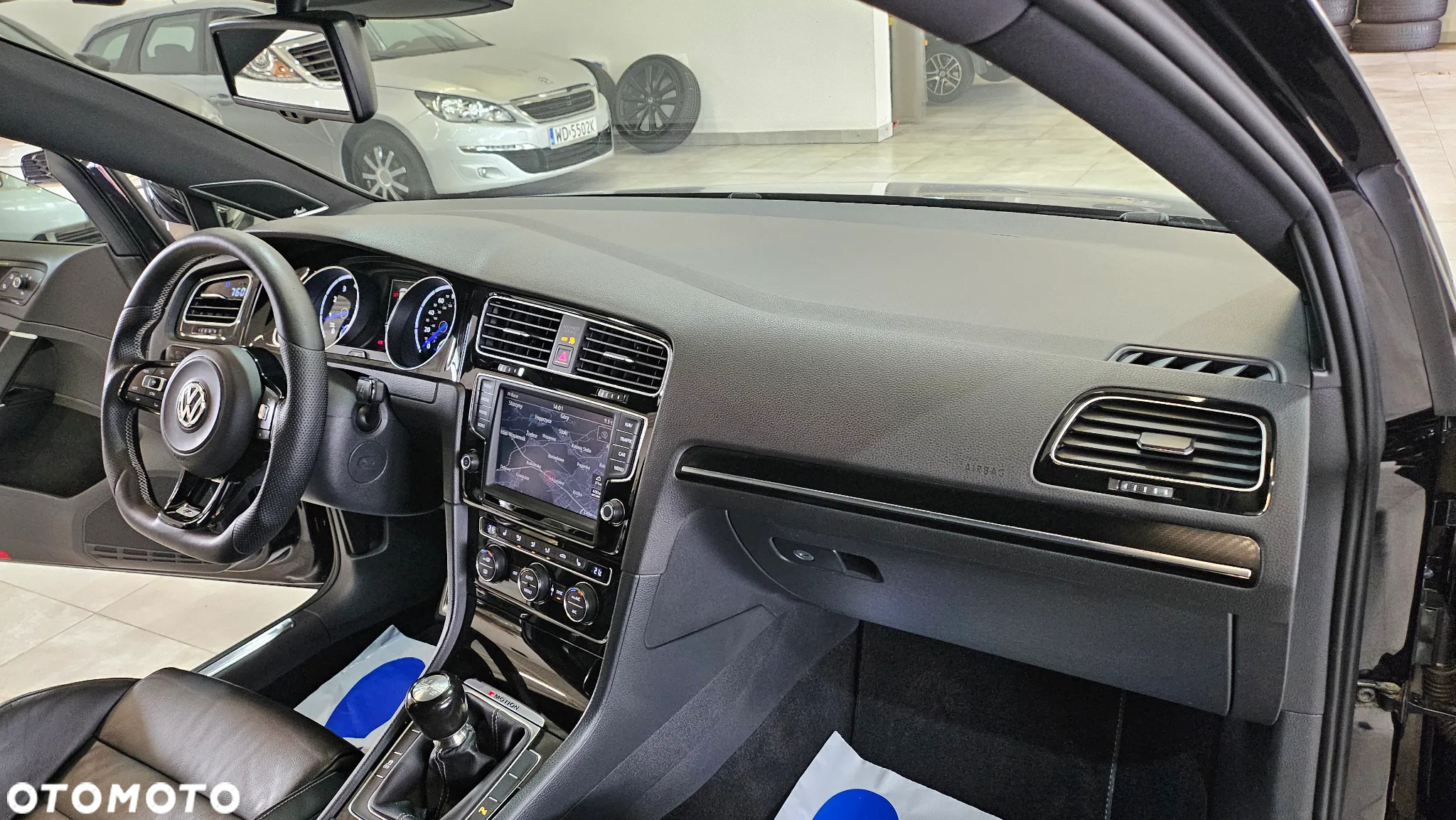 Volkswagen Golf R 4Motion BlueMotion Technology - 36