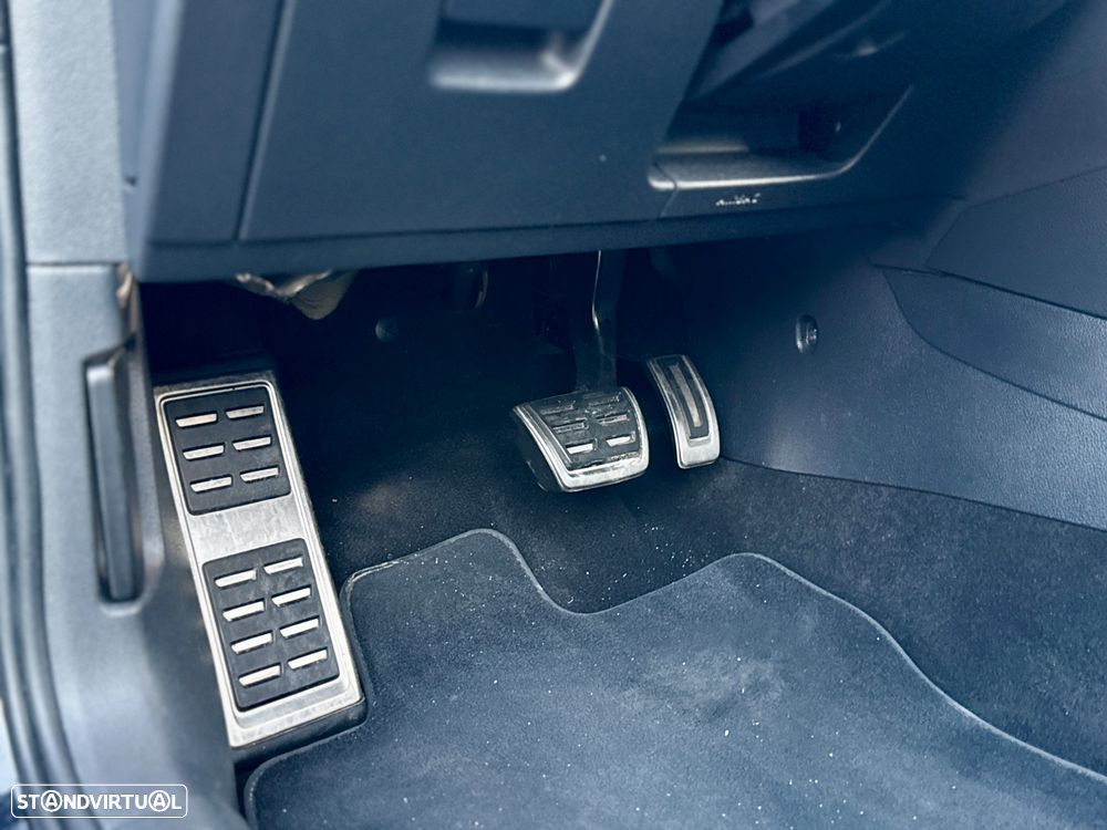 VW Golf GTI Performance BlueMotion DSG - 27