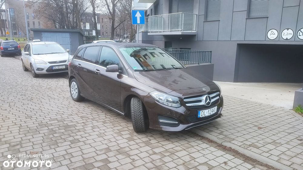Mercedes-Benz Klasa B 180 BlueEFFICIENCY Edition - 1