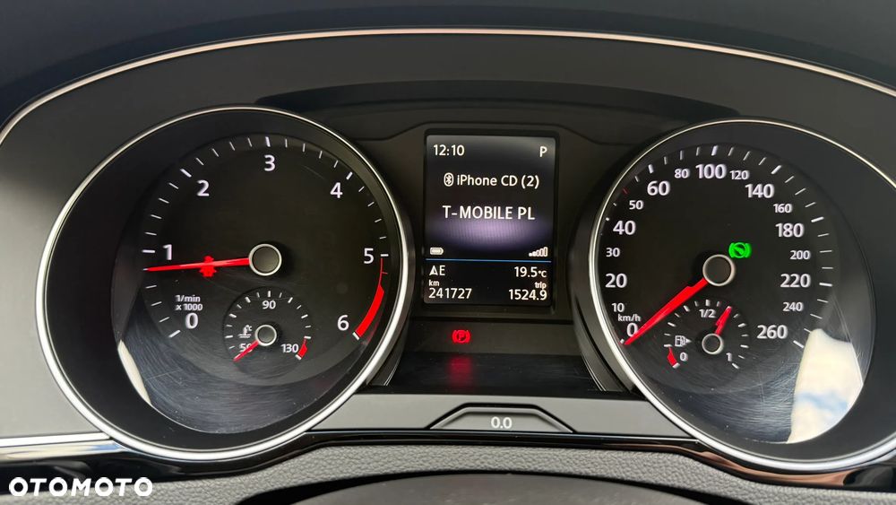 Volkswagen Passat 2.0 TDI SCR Comfortline DSG - 9