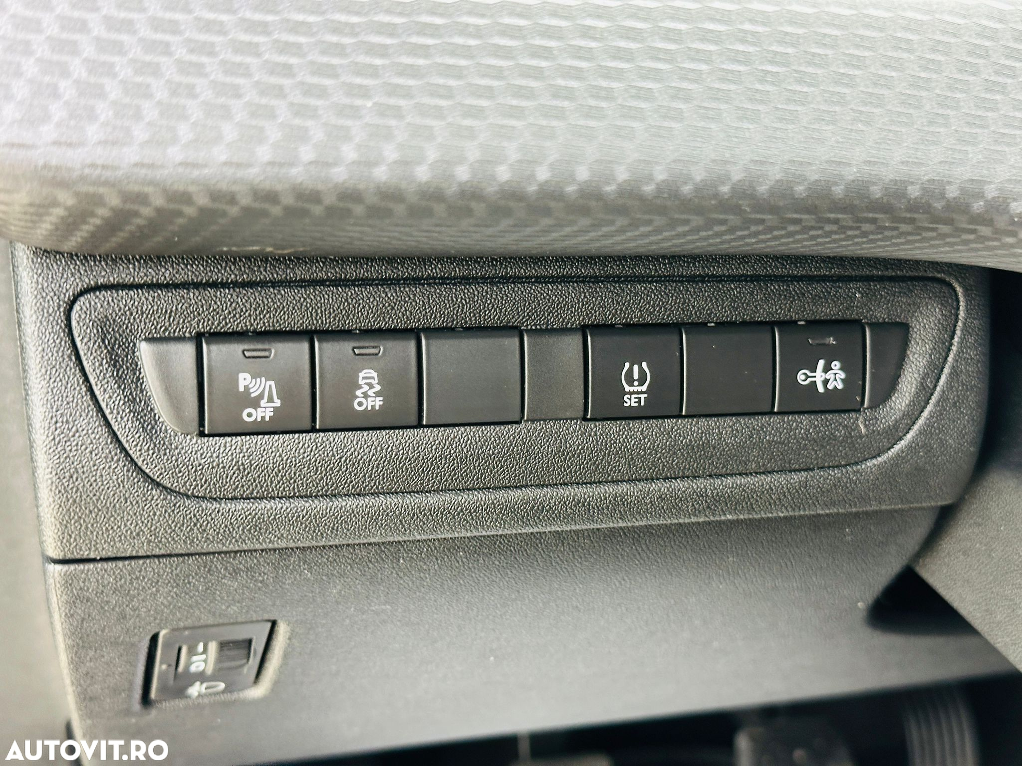 Peugeot 2008 - 17