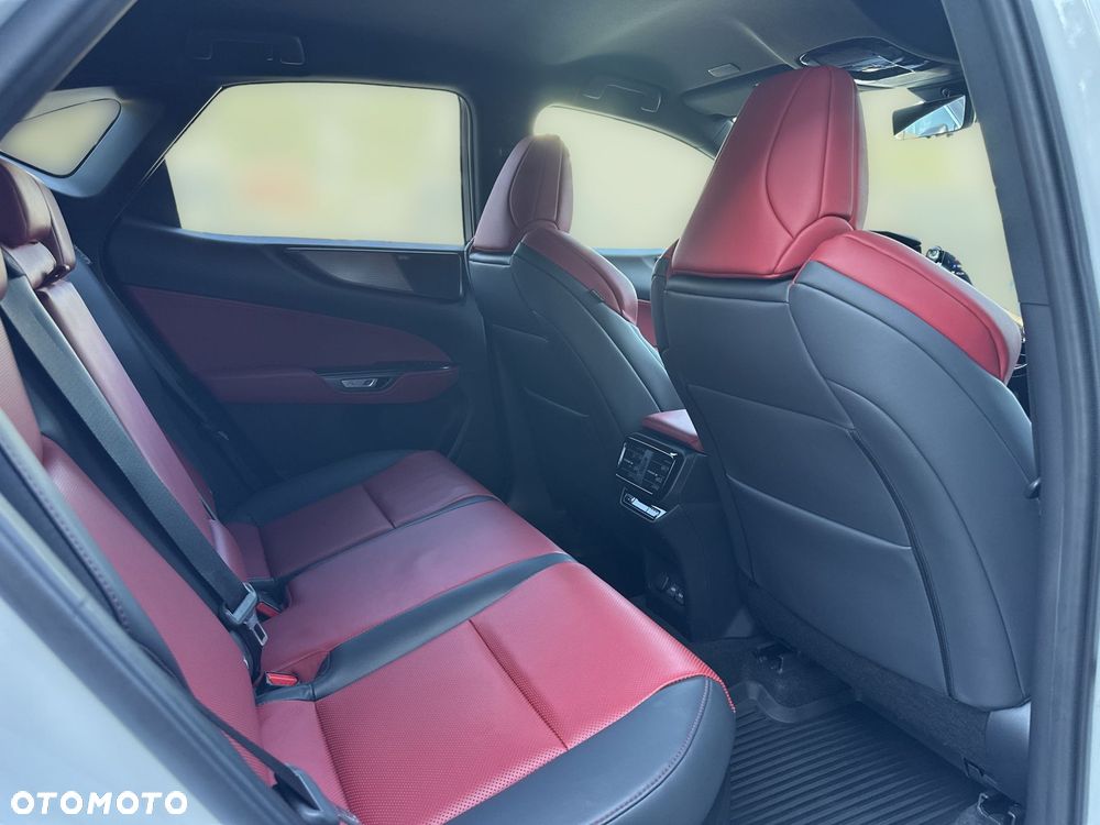 Lexus NX 350h F Sport AWD - 11