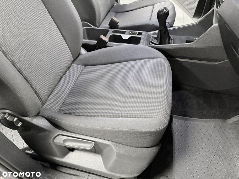 Volkswagen Caddy - 38