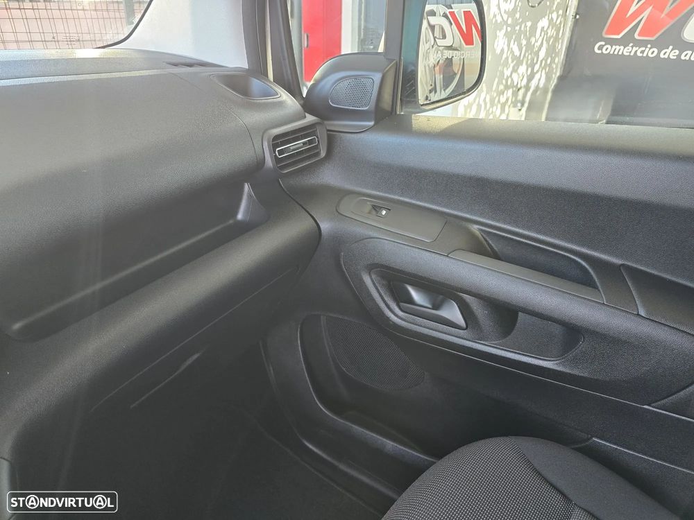 Peugeot Partner 1.5 BlueHDi M Standard - 19