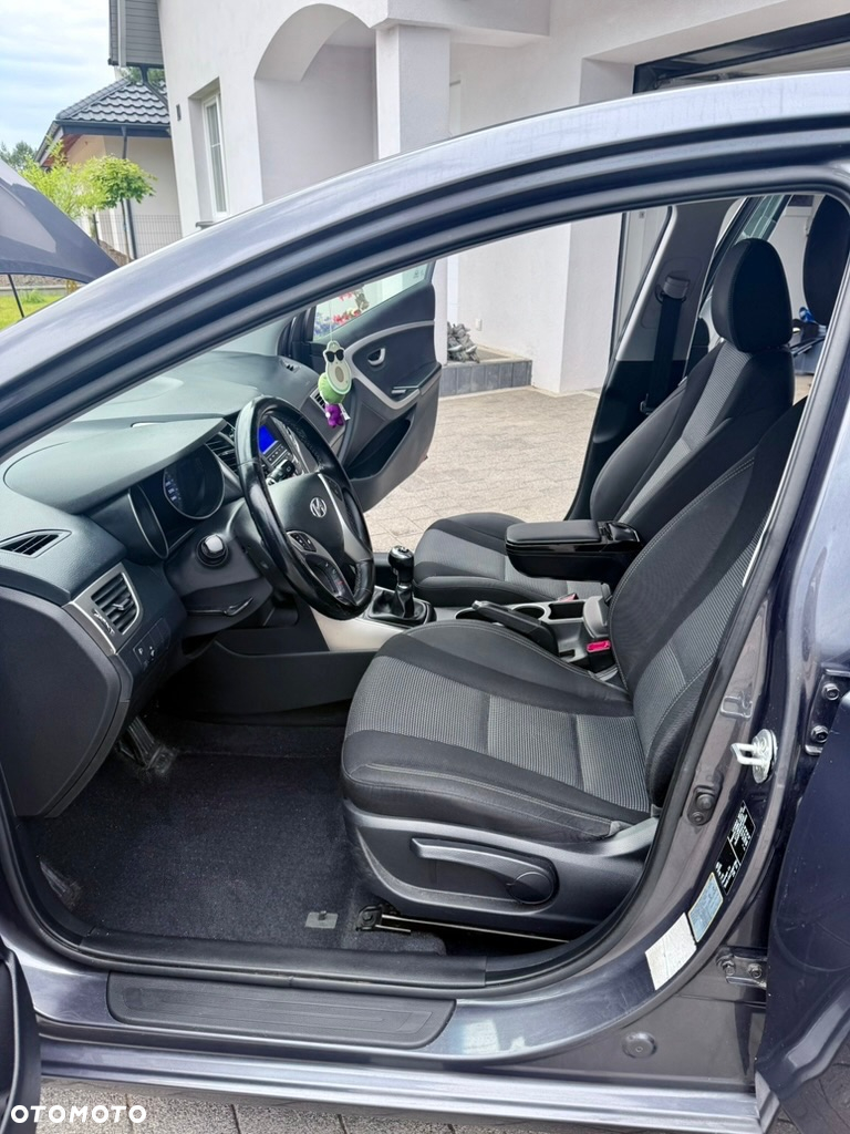 Hyundai i30 1.4 CRDi Comfort - 19