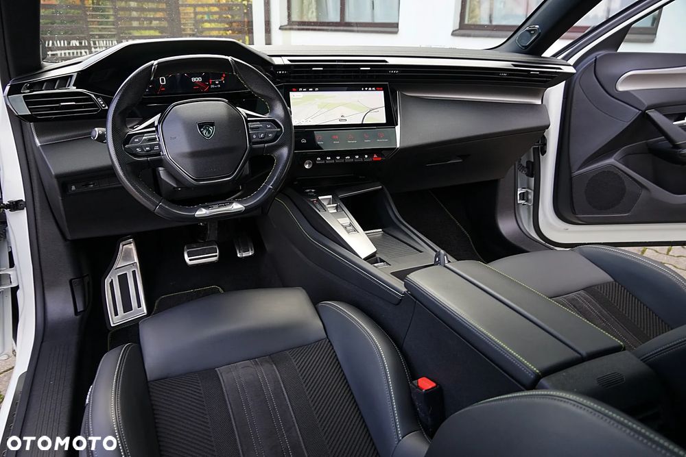 Peugeot 308 BlueHDi 130 EAT8 GT - 25