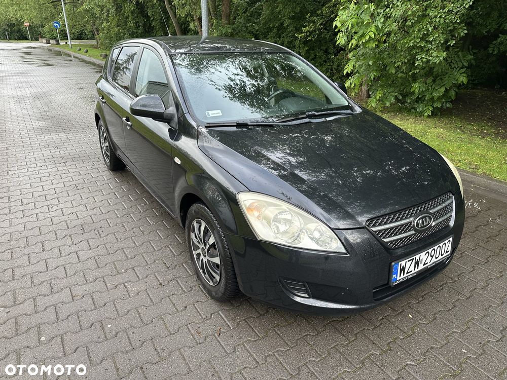 Kia Ceed - 5