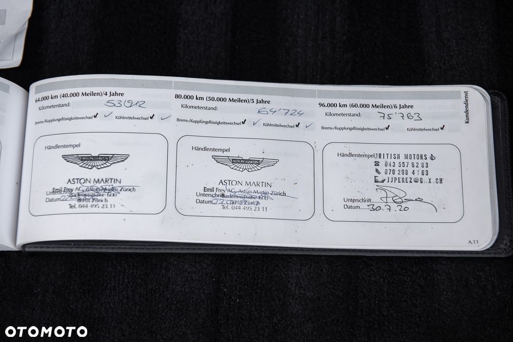 Aston Martin DB9 Touchtronic - 32