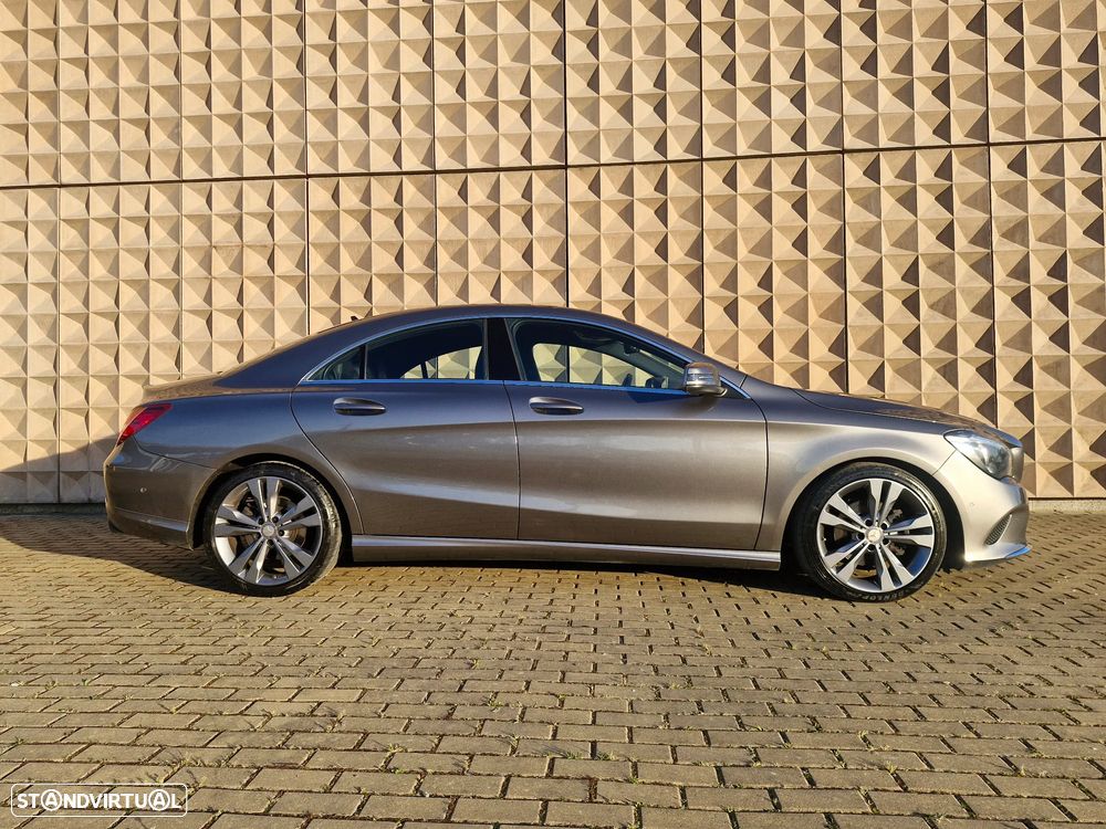 Mercedes-Benz CLA 220 CDI 7G-DCT Urban - 19