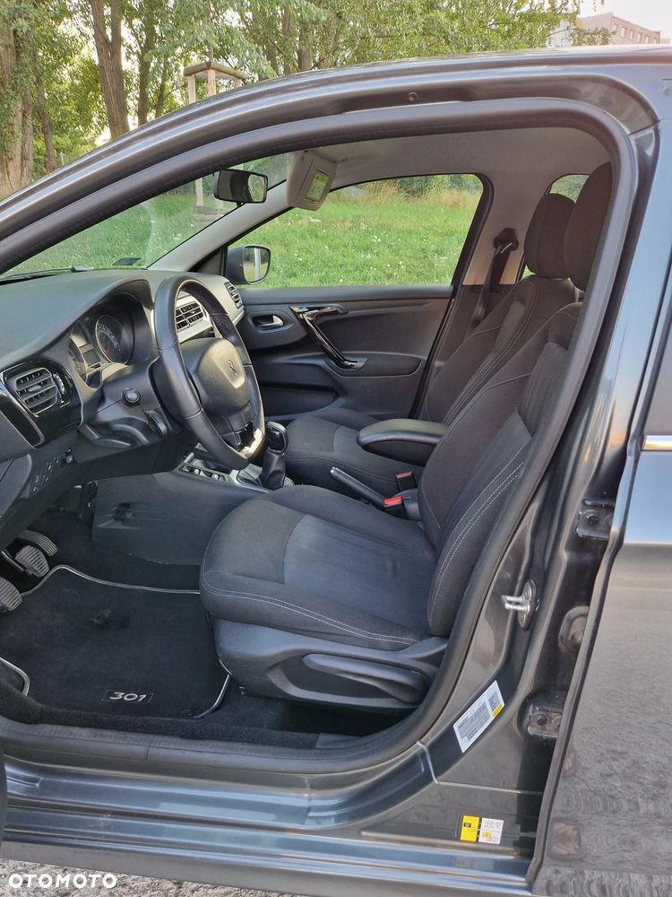 Peugeot 301 1.6 VTi Allure - 14