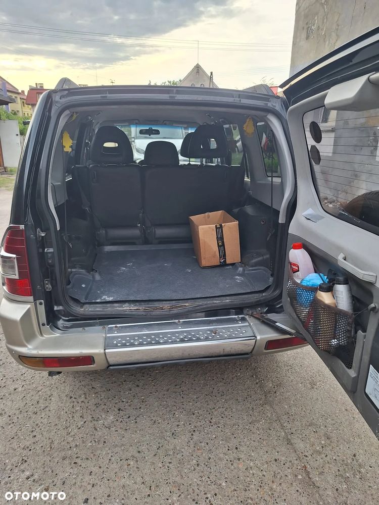 Mitsubishi Pajero 3.2 DID 7os - 11