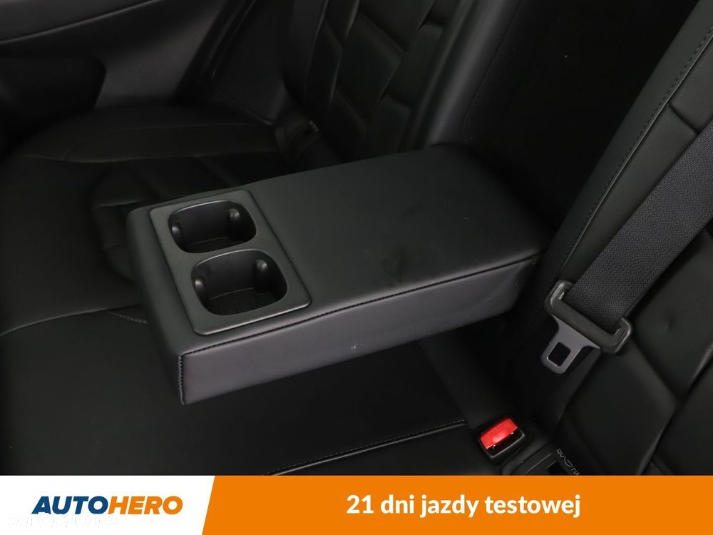 Nissan Qashqai 1.7 dCi 4x4 N-Connecta Xtronic - 33