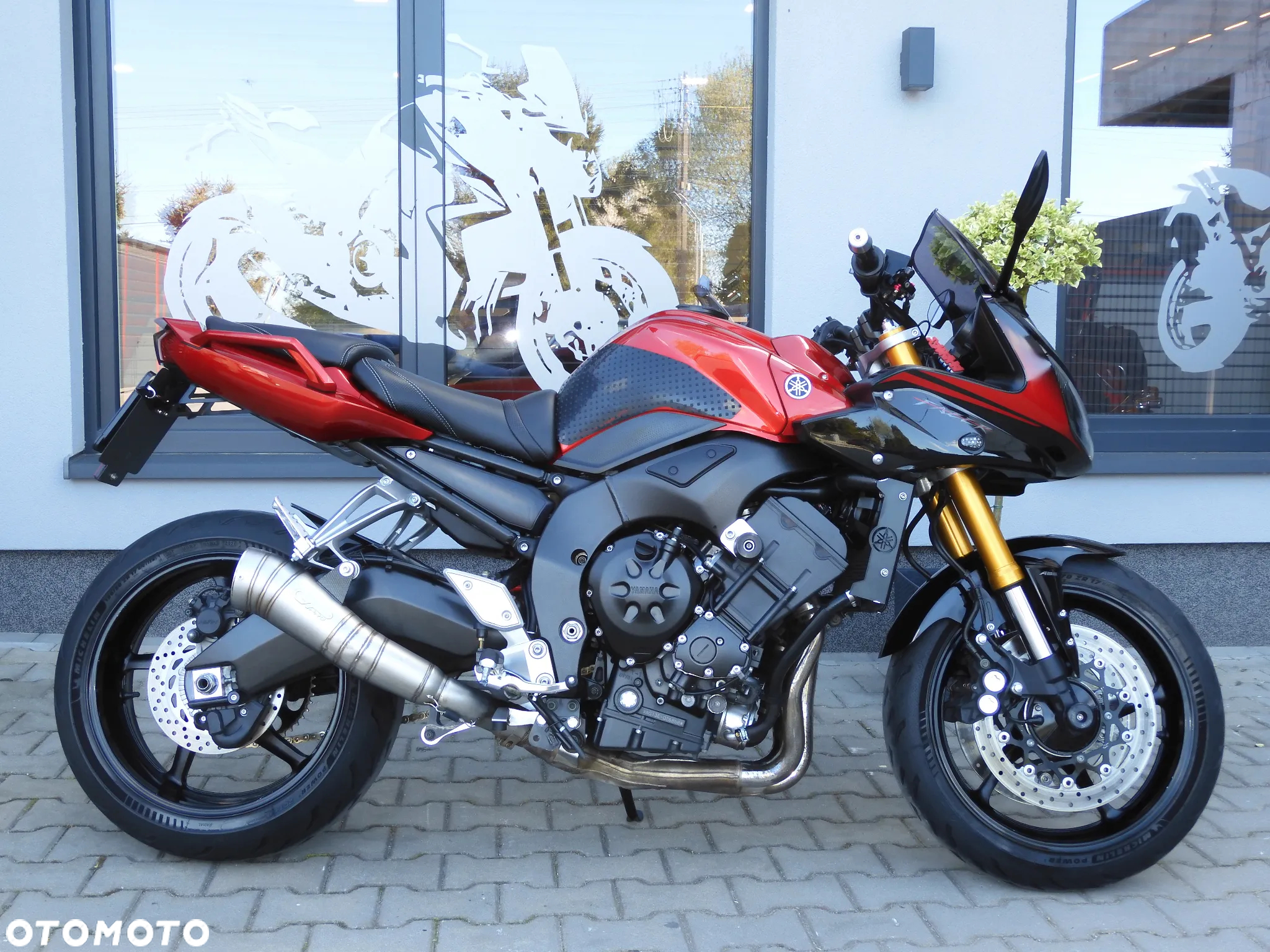Yamaha FZ - 19