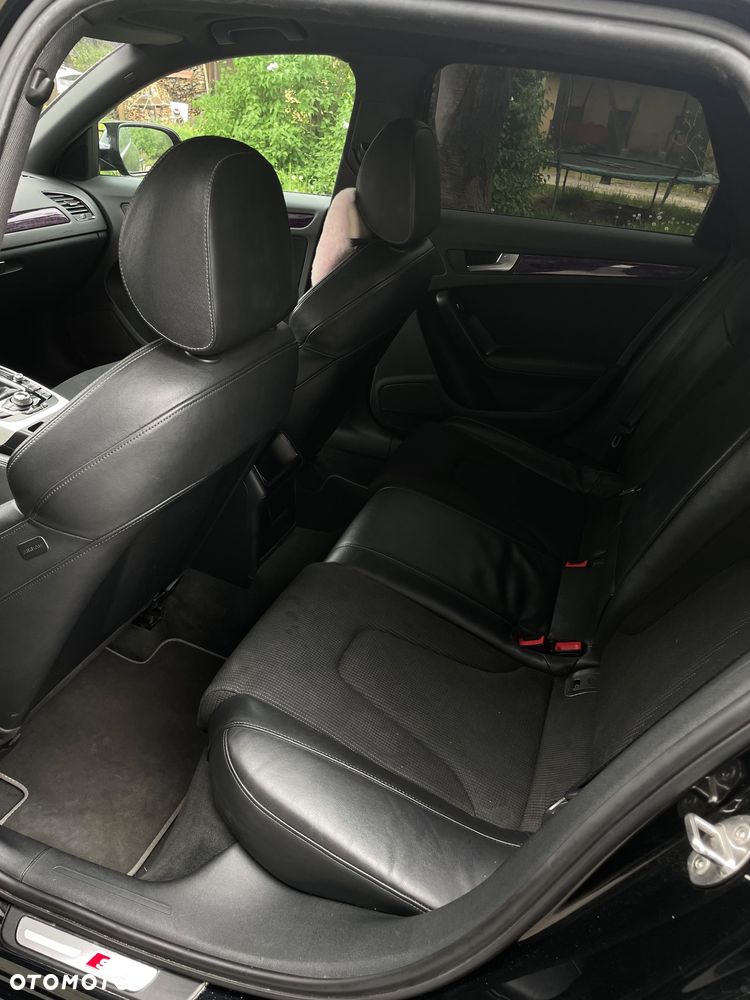 Audi A4 Avant 2.0 TDI DPF S line Sportpaket - 28