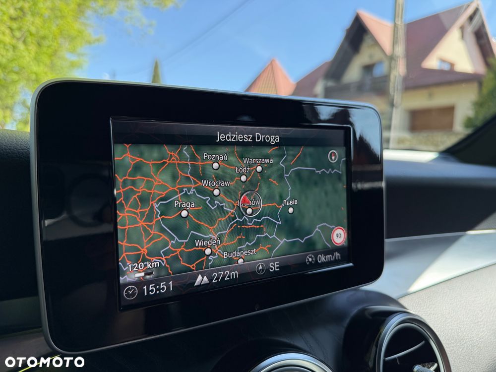 Mercedes-Benz GLC 220 d 4Matic 9G-TRONIC AMG Line - 28