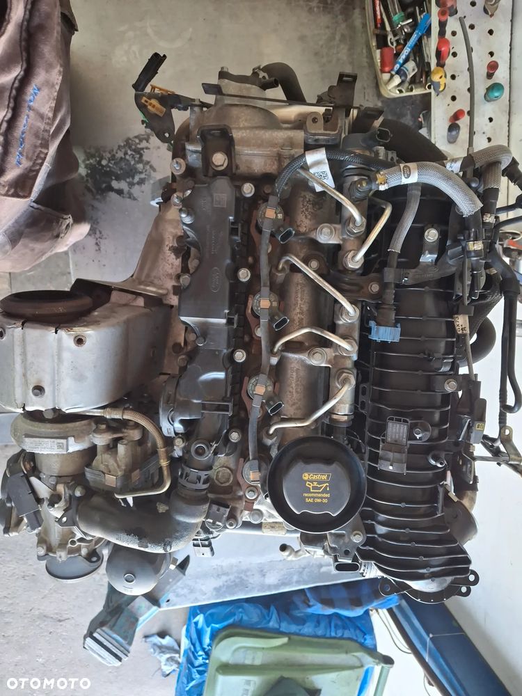 Jaguar E-pace G4D3 204 DTD silnik kompletny - 9