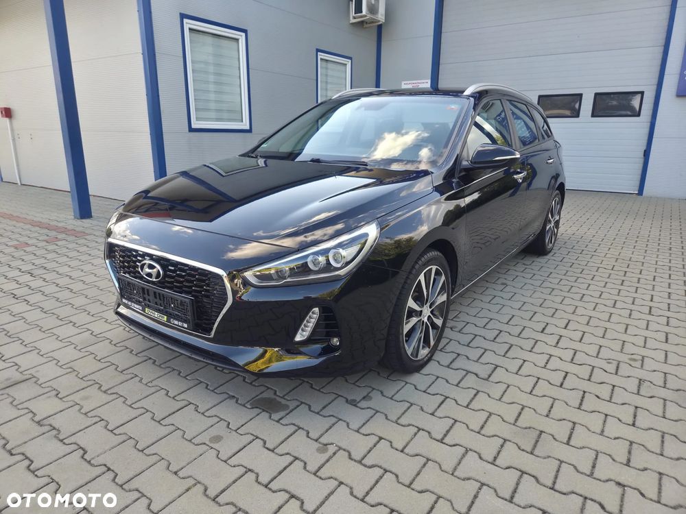 Hyundai i30 1.4 T-GDI DCT Premium - 9