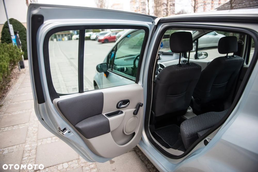 Renault Modus 1.2 16V Dynamique - 20