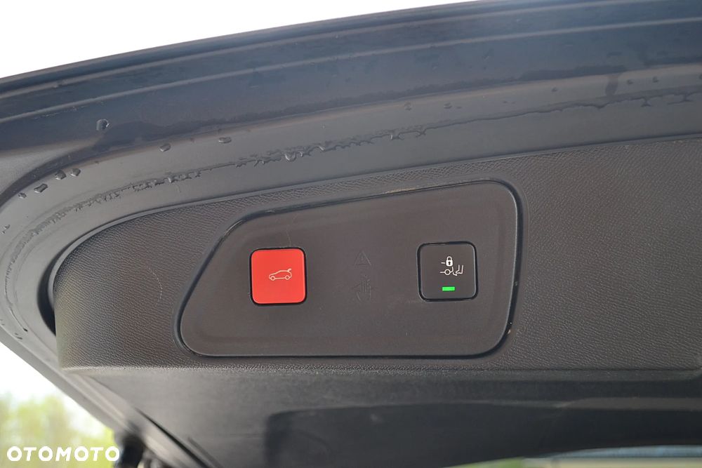 Peugeot 3008 1.5 BlueHDi GT S&S EAT8 - 21