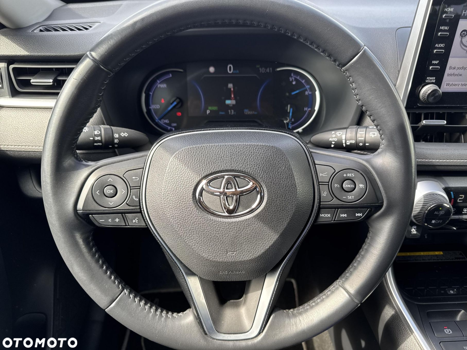 Toyota RAV4 - 16
