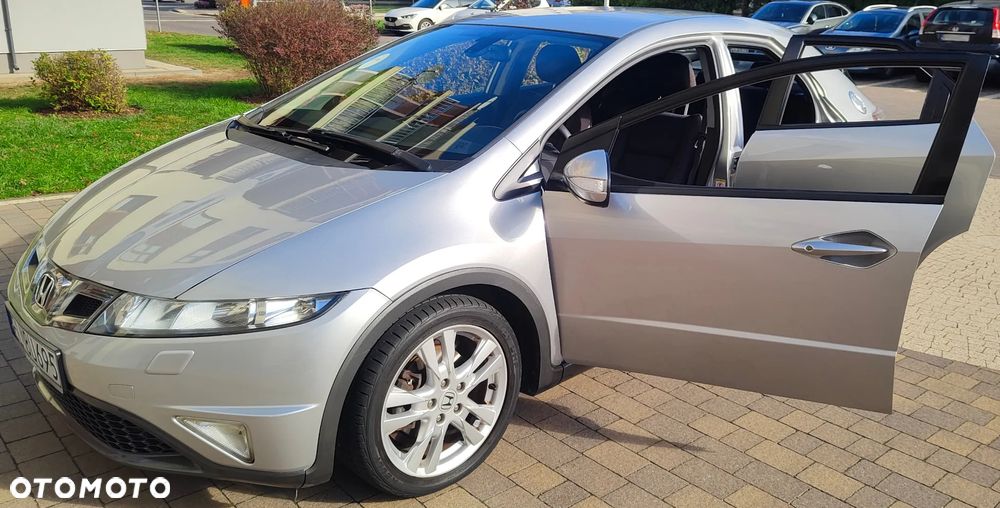 Honda Civic 1.8 Sport - 13