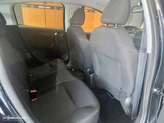 Peugeot 208 1.6 BlueHDi Style - 45
